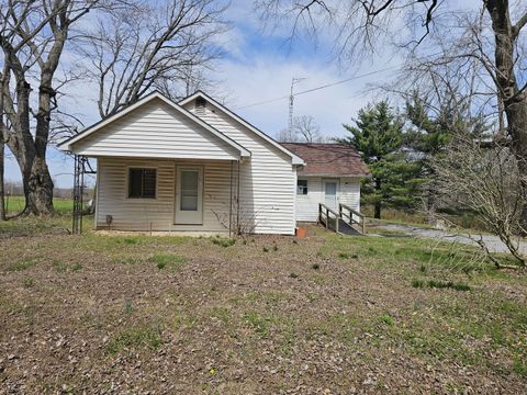 Tiny photo for 14104 E Game Farm Road, Mt Vernon, IL 62864 (MLS # 12601484)