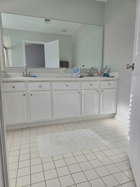 Tiny photo for 273 W 20th Street, Lombard, IL 60148 (MLS # 12518801)