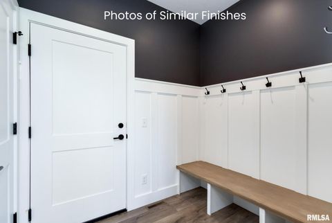 Tiny photo for 11 Viola Drive, Le Claire, IA 52753 (MLS # QC4267793)