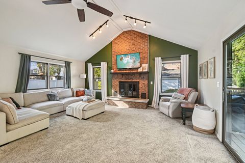 Tiny photo for 694 S York Street, Elmhurst, IL 60126 (MLS # 12501143)