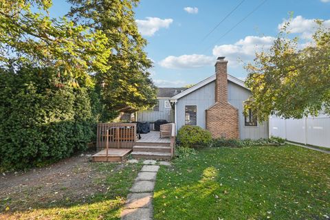 Tiny photo for 694 S York Street, Elmhurst, IL 60126 (MLS # 12501143)