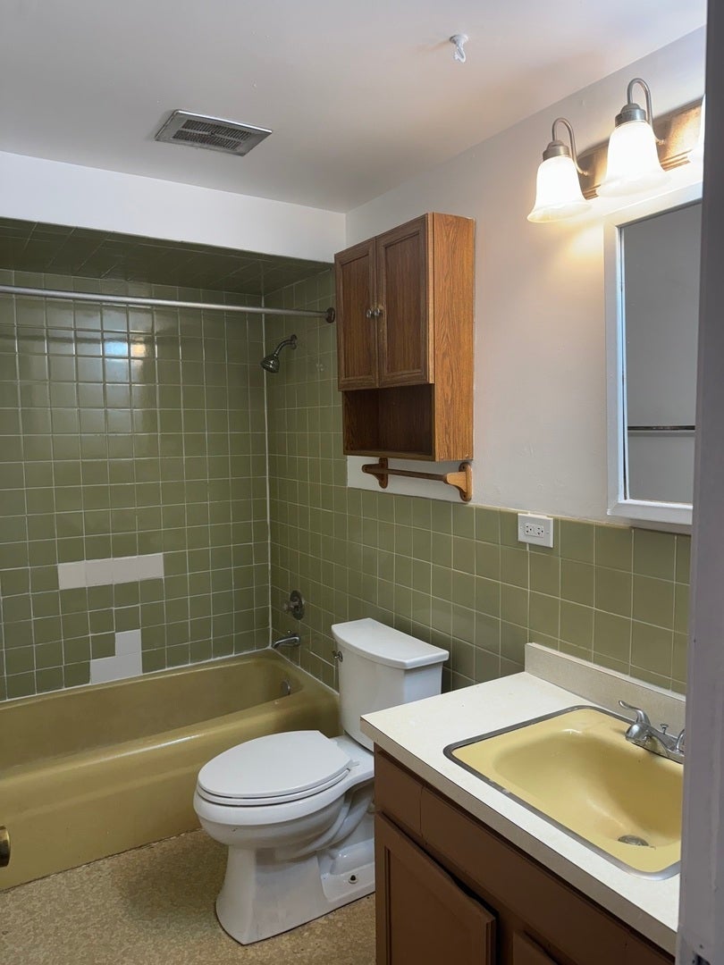 581 Burlington Avenue 8