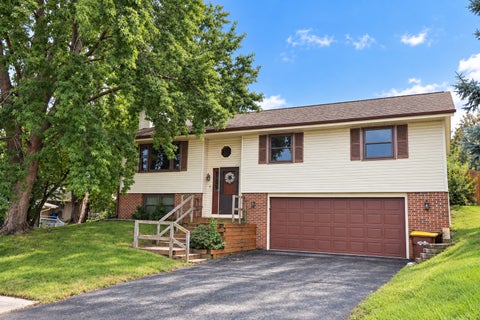 Photo of 3819 Harwood Lane, Rockford, IL 61114 (MLS # 12769996)