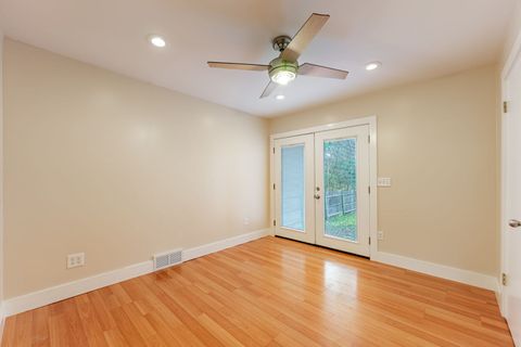 Tiny photo for 917 WILLARD Avenue, Rockford, IL 61101 (MLS # 12523836)