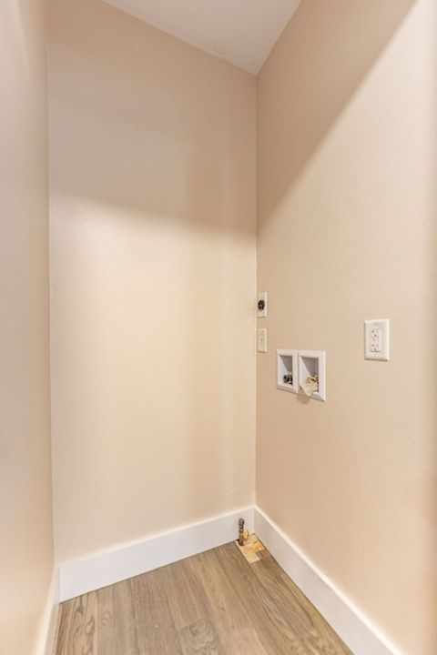 Tiny photo for 917 WILLARD Avenue, Rockford, IL 61101 (MLS # 12523836)