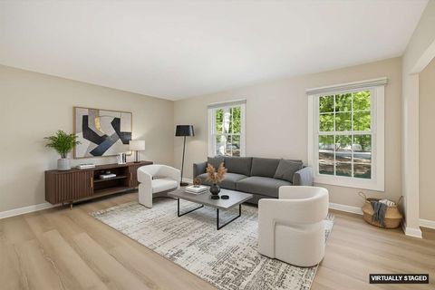 Tiny photo for 1041 Barlina Road, Crystal Lake, IL 60014 (MLS # 12502972)