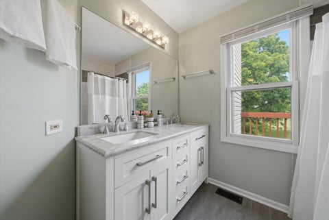 Tiny photo for 68 Chestnut Terrace, Buffalo Grove, IL 60089 (MLS # 12729780)