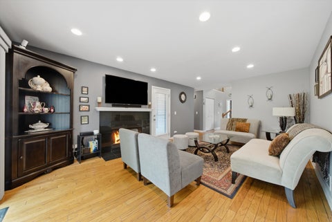 Tiny photo for 68 Chestnut Terrace, Buffalo Grove, IL 60089 (MLS # 12729780)