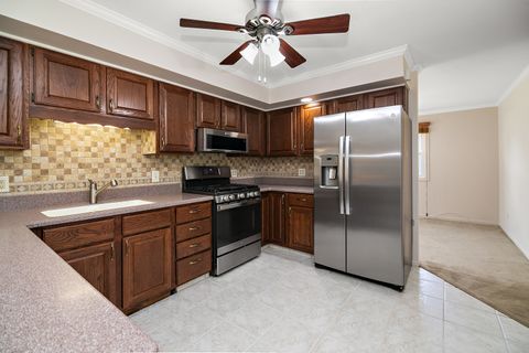 Tiny photo for 1005 PAUL Drive, St. Anne, IL 60964 (MLS # 12408420)