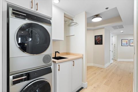Tiny photo for 950 N Michigan Avenue #2804, Chicago, IL 60611 (MLS # 12634356)