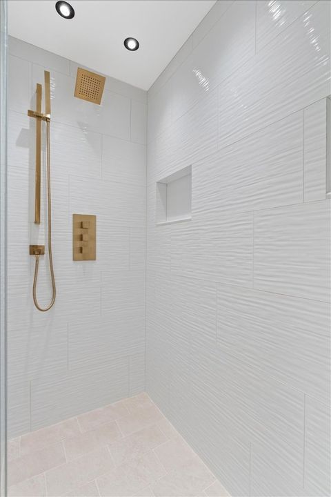 Tiny photo for 950 N Michigan Avenue #2804, Chicago, IL 60611 (MLS # 12634356)