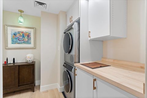 Tiny photo for 950 N Michigan Avenue #2804, Chicago, IL 60611 (MLS # 12634356)