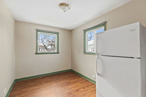 Tiny photo for 1105 Woodlawn Circle, Waukegan, IL 60085 (MLS # 12556045)