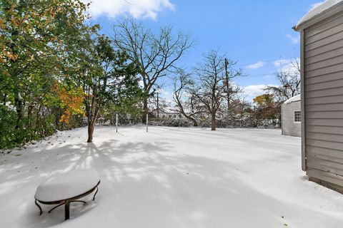 Tiny photo for 1105 Woodlawn Circle, Waukegan, IL 60085 (MLS # 12556045)