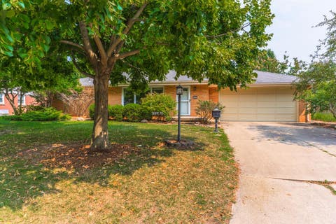 Tiny photo for 203 Radliff Road, Bloomington, IL 61701 (MLS # 12716443)