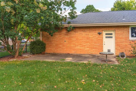 Tiny photo for 203 Radliff Road, Bloomington, IL 61701 (MLS # 12716443)