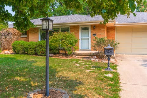 Tiny photo for 203 Radliff Road, Bloomington, IL 61701 (MLS # 12716443)