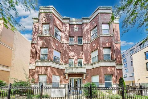 Photo of 1016 S Racine Avenue #201, Chicago, IL 60607 (MLS # 12419839)