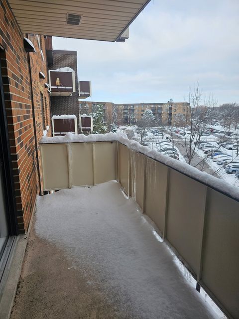 Tiny photo for 850 Wellington Avenue #415, Elk Grove Village, IL 60007 (MLS # 12529882)