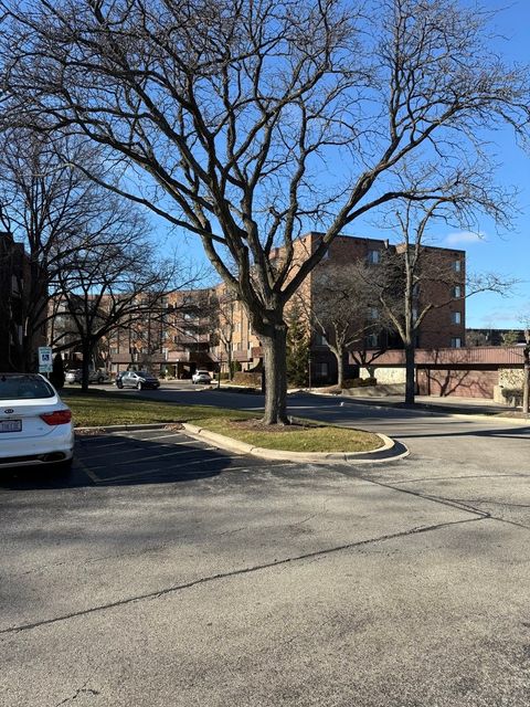 Tiny photo for 850 Wellington Avenue #415, Elk Grove Village, IL 60007 (MLS # 12529882)