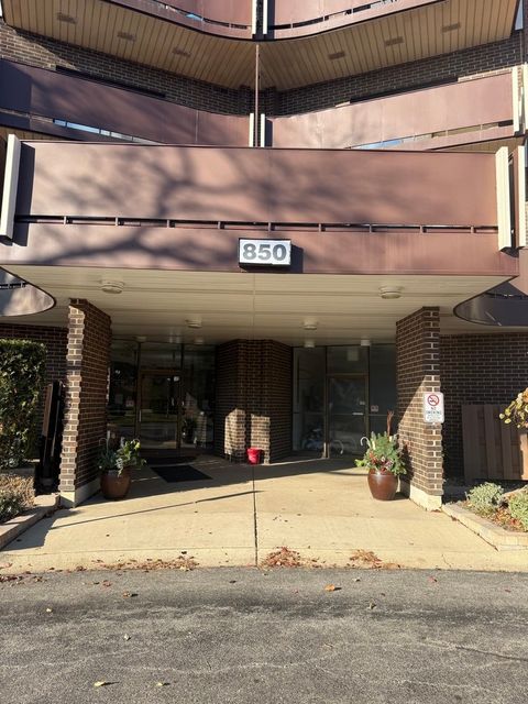 Photo of 850 Wellington Avenue #415, Elk Grove Village, IL 60007 (MLS # 12529882)
