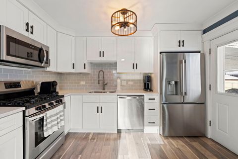 Tiny photo for 308 Macgregor Road, Lockport, IL 60441 (MLS # 12527456)