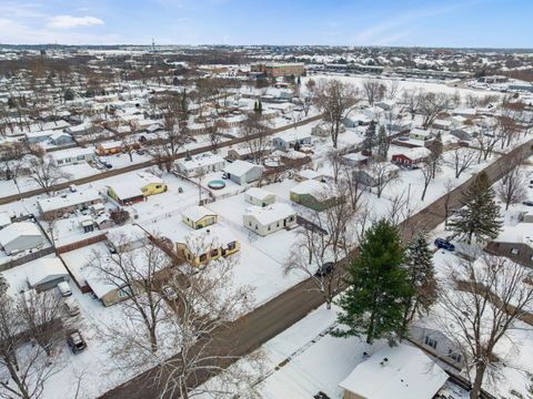 Tiny photo for 308 Macgregor Road, Lockport, IL 60441 (MLS # 12527456)