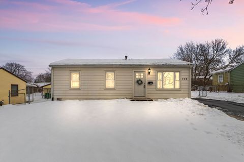 Tiny photo for 308 Macgregor Road, Lockport, IL 60441 (MLS # 12527456)