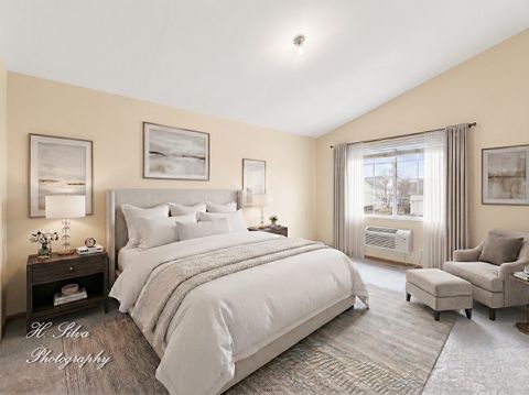 Tiny photo for 1431 Silverstone Drive #1431, Carpentersville, IL 60110 (MLS # 12526786)