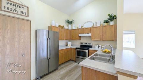 Tiny photo for 1431 Silverstone Drive #1431, Carpentersville, IL 60110 (MLS # 12526786)