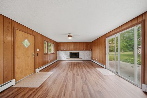 Tiny photo for 1001 Sunset Drive, Rock Falls, IL 61071 (MLS # 12641037)