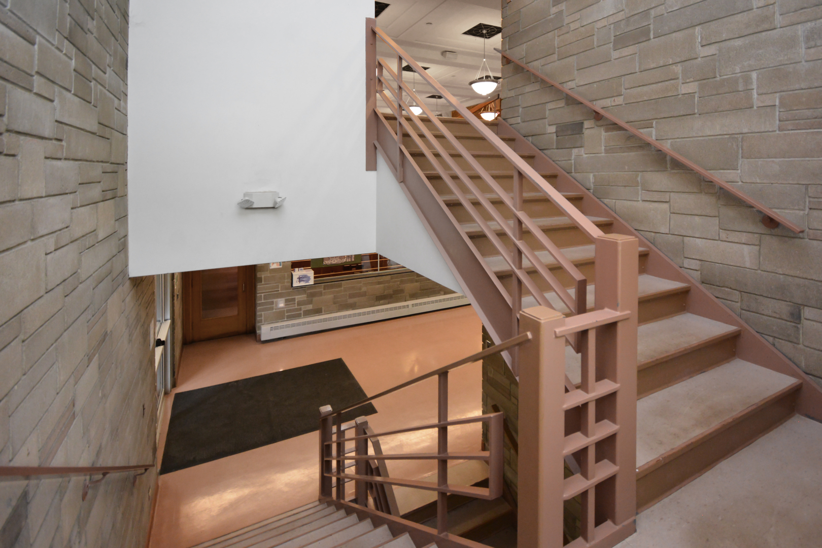 Bloomington, Illinois 61701, United States, ,Commercial,Active,143632