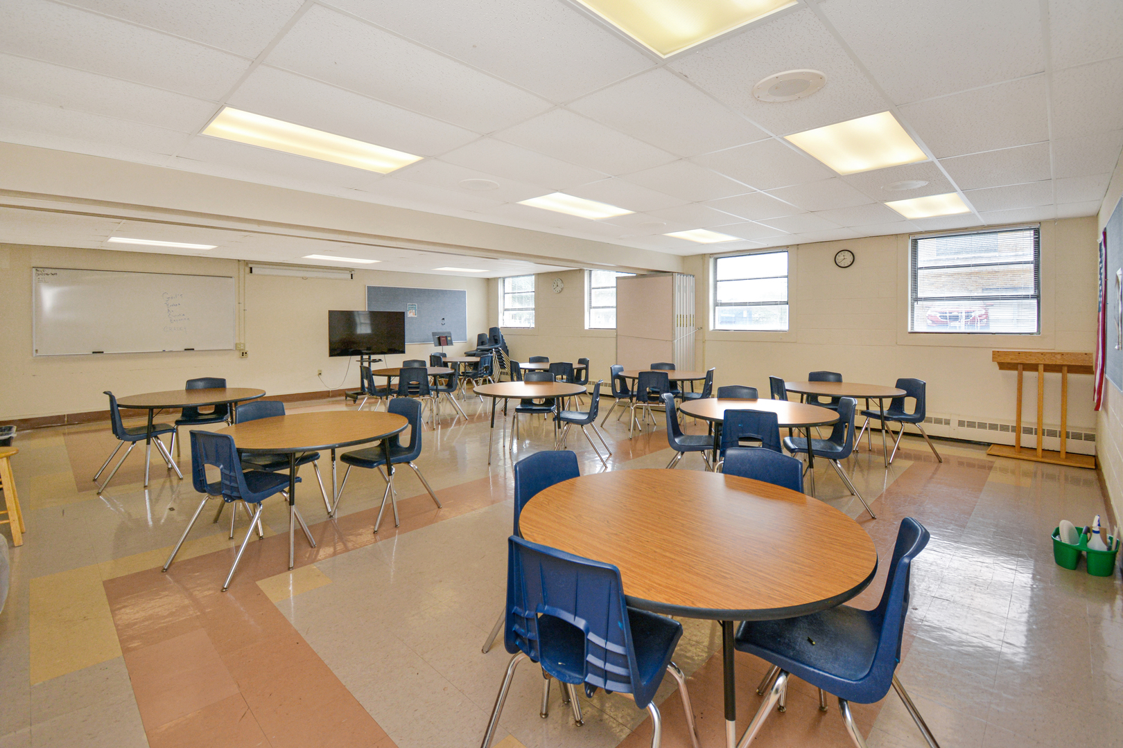 Bloomington, Illinois 61701, United States, ,Commercial,Active,143632