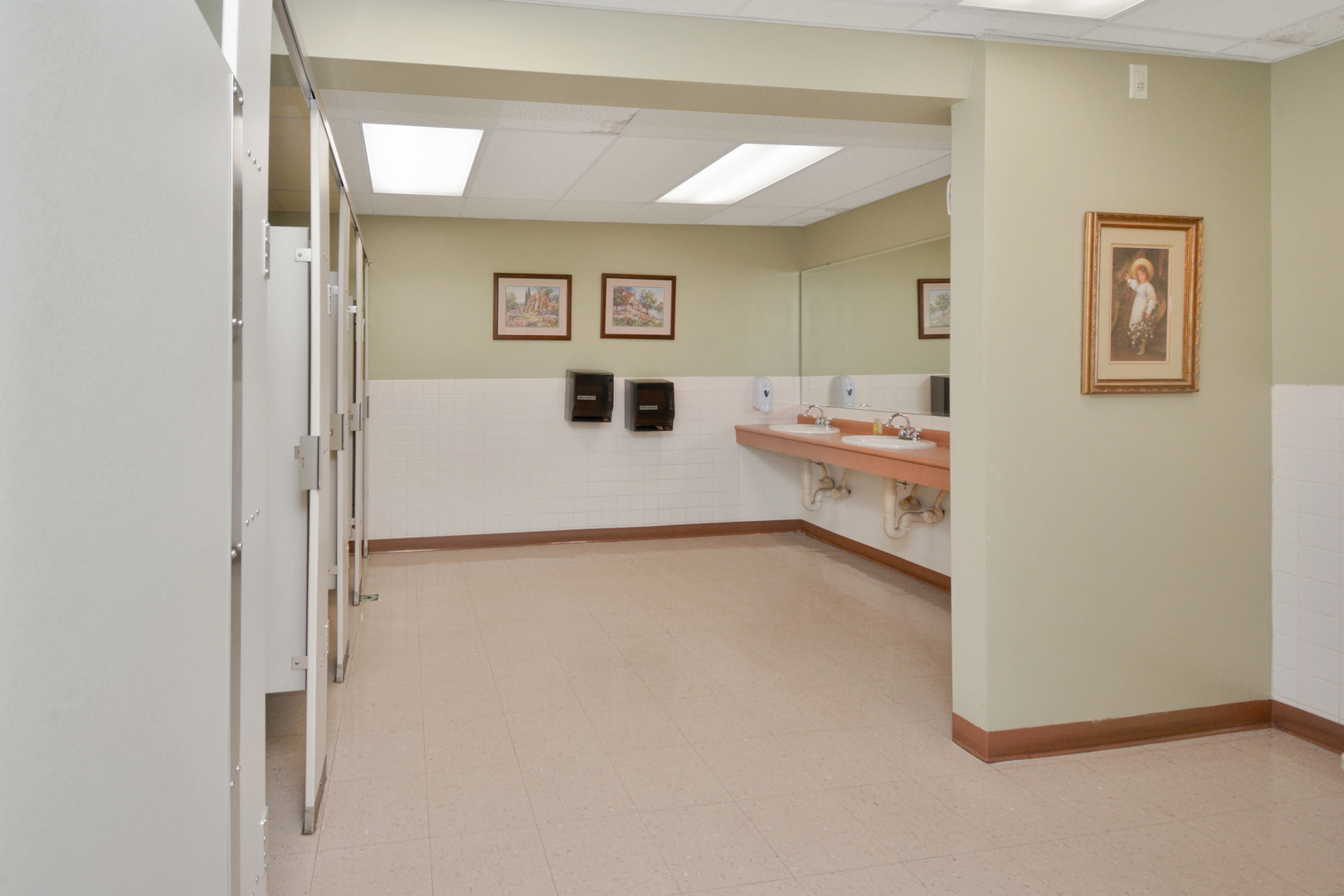 Bloomington, Illinois 61701, United States, ,Commercial,Active,143632