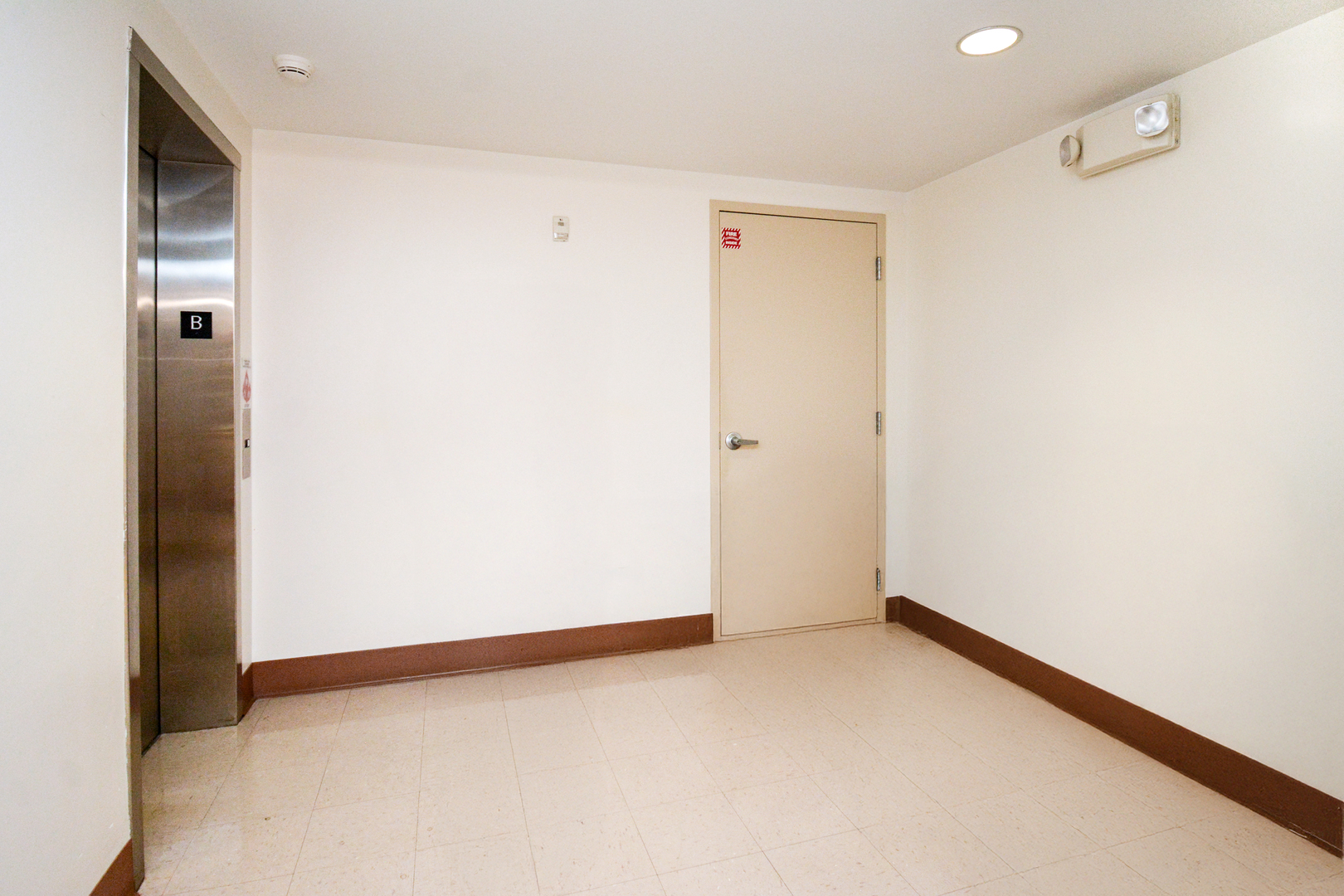 Bloomington, Illinois 61701, United States, ,Commercial,Active,143632