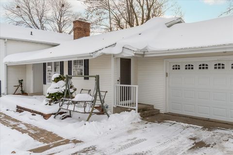 Tiny photo for 708 E Thompson Street, Princeton, IL 61356 (MLS # 12527309)