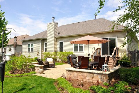 Tiny photo for 352 Andover Drive, Oswego, IL 60543 (MLS # 12630788)