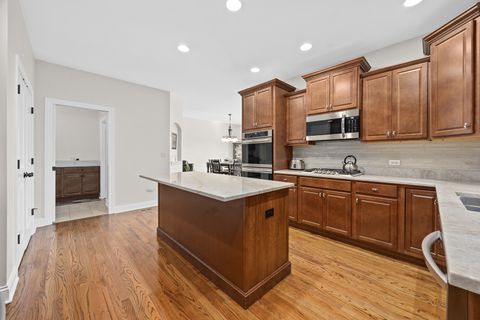 Tiny photo for 352 Andover Drive, Oswego, IL 60543 (MLS # 12630788)