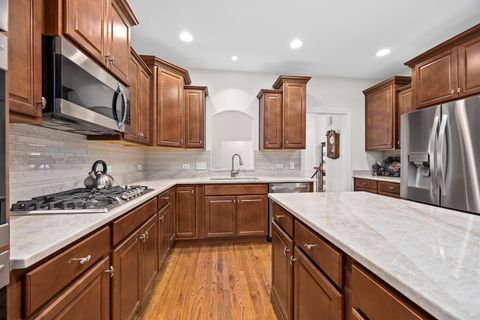 Tiny photo for 352 Andover Drive, Oswego, IL 60543 (MLS # 12630788)