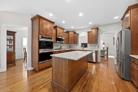 Tiny photo for 352 Andover Drive, Oswego, IL 60543 (MLS # 12630788)