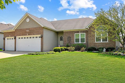 Tiny photo for 352 Andover Drive, Oswego, IL 60543 (MLS # 12630788)