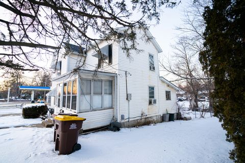 Tiny photo for 758 W Moseley Street, Freeport, IL 61032 (MLS # 12450122)