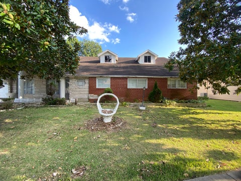 Tiny photo for 1504 E Saint Louis Street, West Frankfort, IL 62896 (MLS # 12722914)