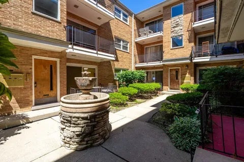 Tiny photo for 4337 N Kedvale Avenue #3E, Chicago, IL 60641 (MLS # 12767772)