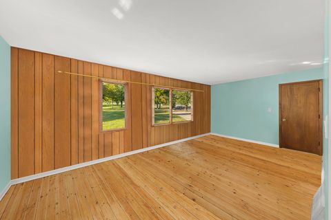 Tiny photo for 607 E Wilson Avenue, Lombard, IL 60148 (MLS # 12498360)