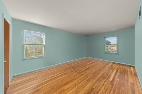 Tiny photo for 607 E Wilson Avenue, Lombard, IL 60148 (MLS # 12498360)
