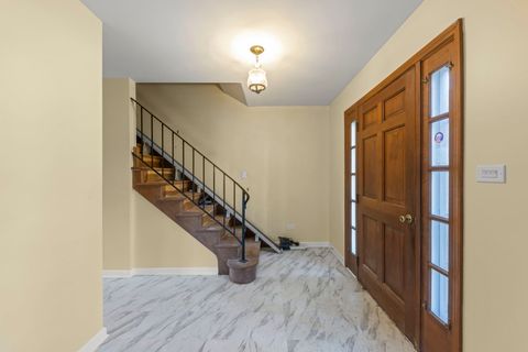 Tiny photo for 607 E Wilson Avenue, Lombard, IL 60148 (MLS # 12498360)