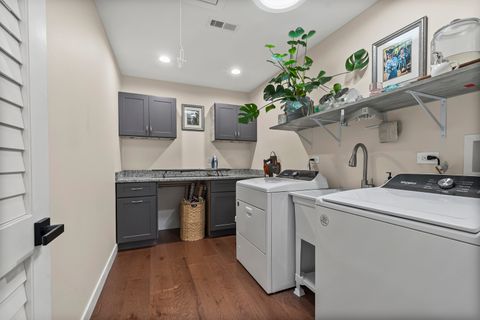 Tiny photo for 7014 Church Street, Morton Grove, IL 60053 (MLS # 12438819)