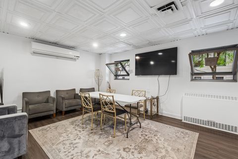 Tiny photo for 253 E Delaware Place #7H, Chicago, IL 60611 (MLS # 12655317)