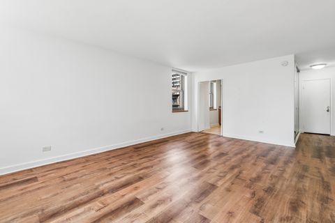 Tiny photo for 253 E Delaware Place #7H, Chicago, IL 60611 (MLS # 12655317)